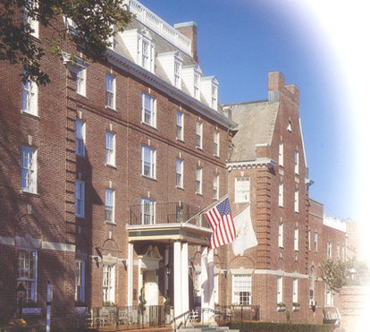Outside Picture of The Hotel Viking in Newport RI